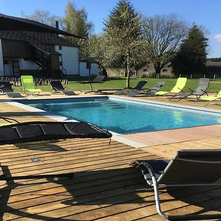 펜션 Luxury With Pool Beausaint
