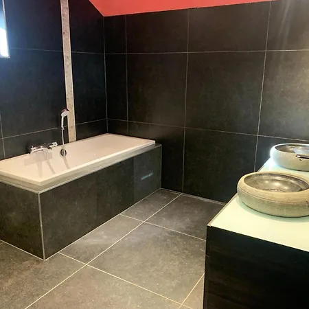 Vakantiehuis Luxury With Pool Beausaint