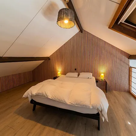 Hébergement de vacances Luxury With Pool Beausaint
