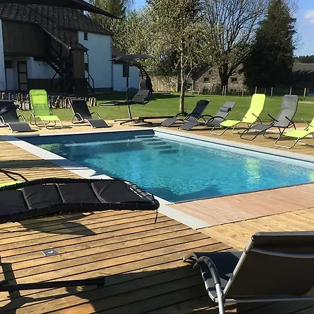 Spacious La Roche En Ardenne With Pool * Beausaint