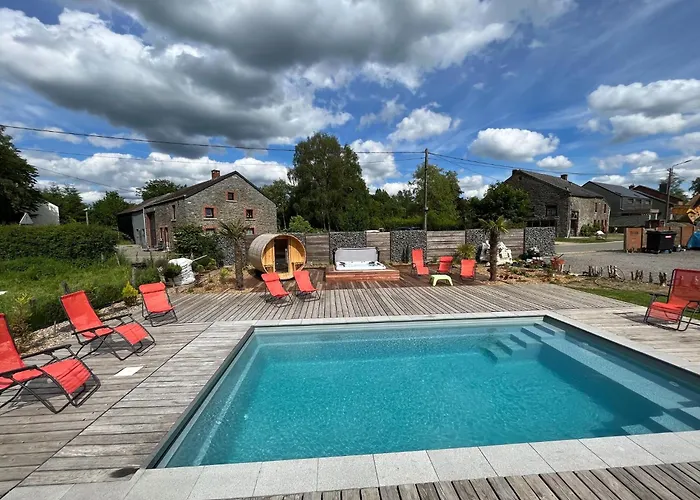 Luxury With Pool Beausaint
